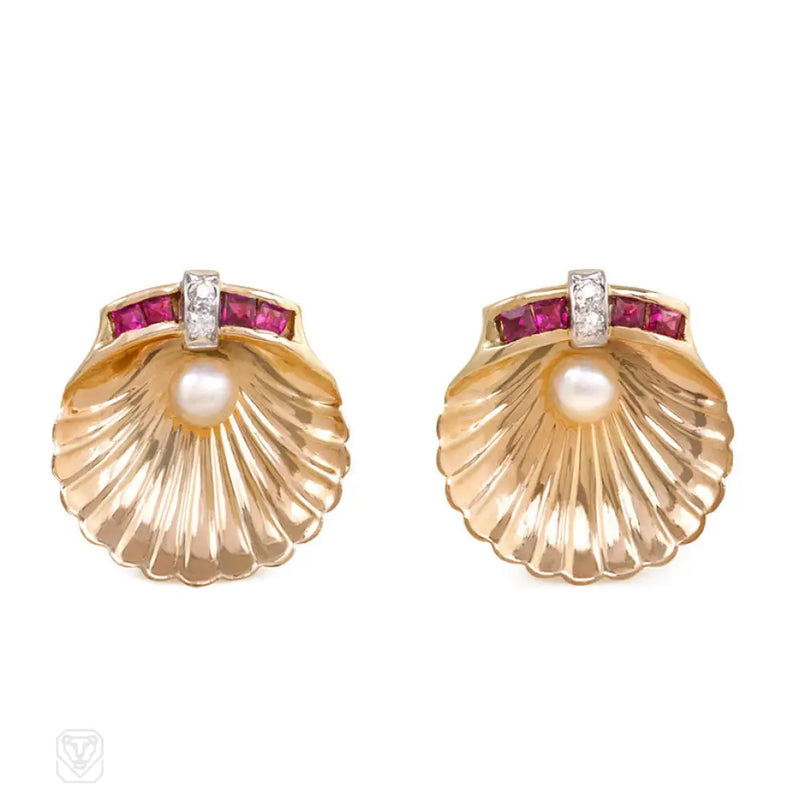 Retro Gold And Gemset Shell Form Earrings