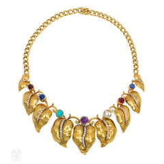 Retro gold leaves and hardstone necklace