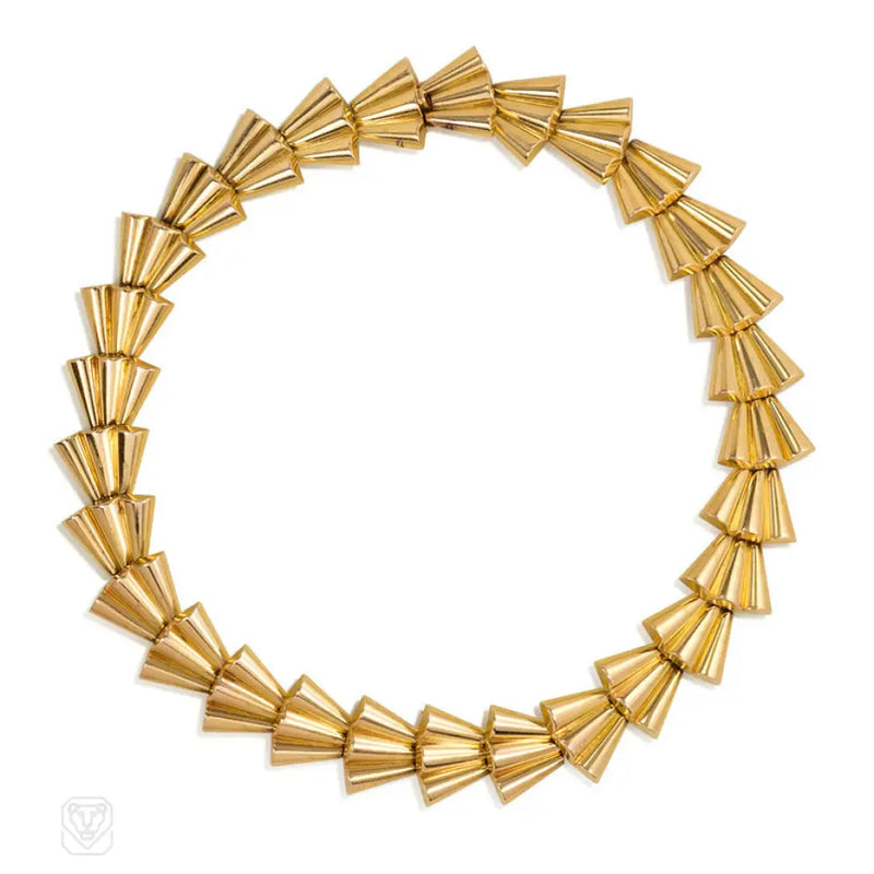 Retro Gold Scalloped Link Necklace France
