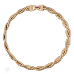 Retro gold snake link necklace with ruby-set clasp