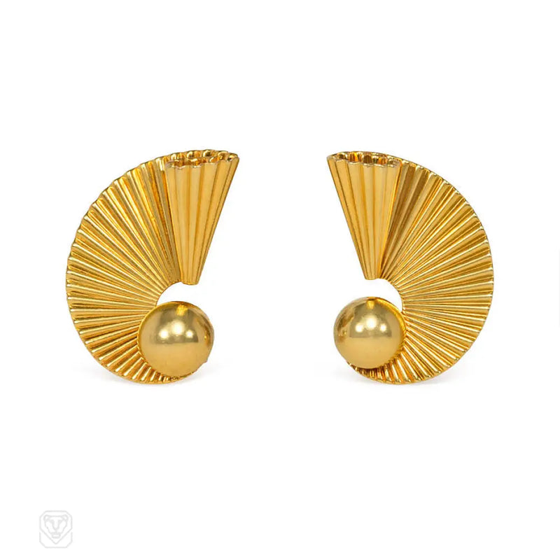 Retro Scroll Earrings Cartier