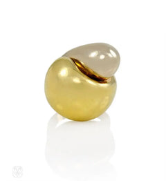 Two-color gold sculptural bypass ring