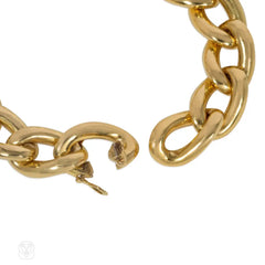 Van Cleef & Arpels gold oval link bracelet