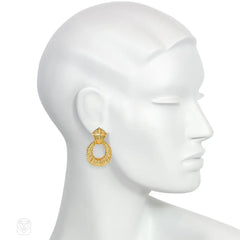 Van Cleef & Arpels textured gold doorknocker earrings